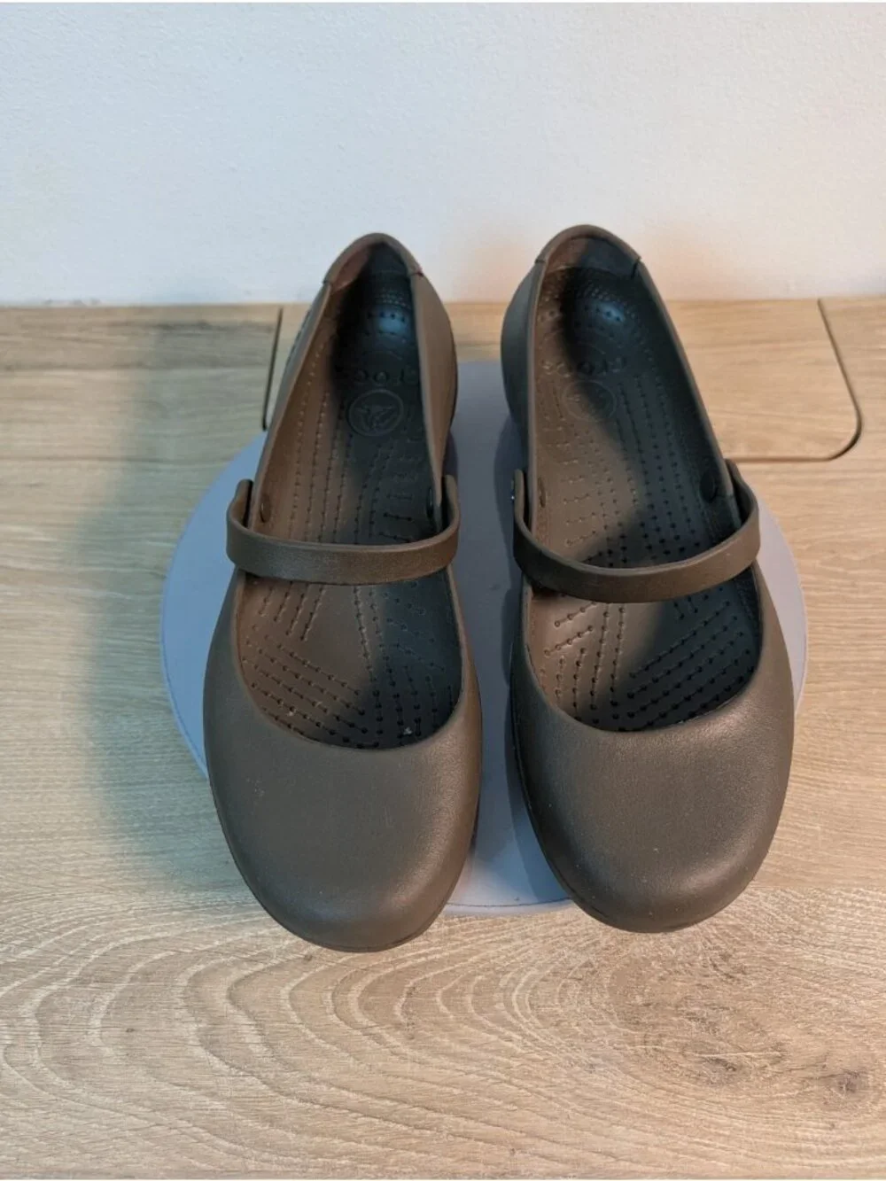 CROCS shoes are